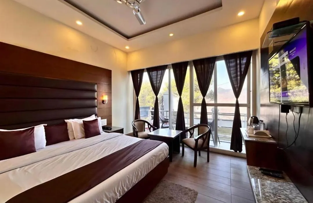 The Himalayan Vilo Resort - A Riverside Resort, Manali-1